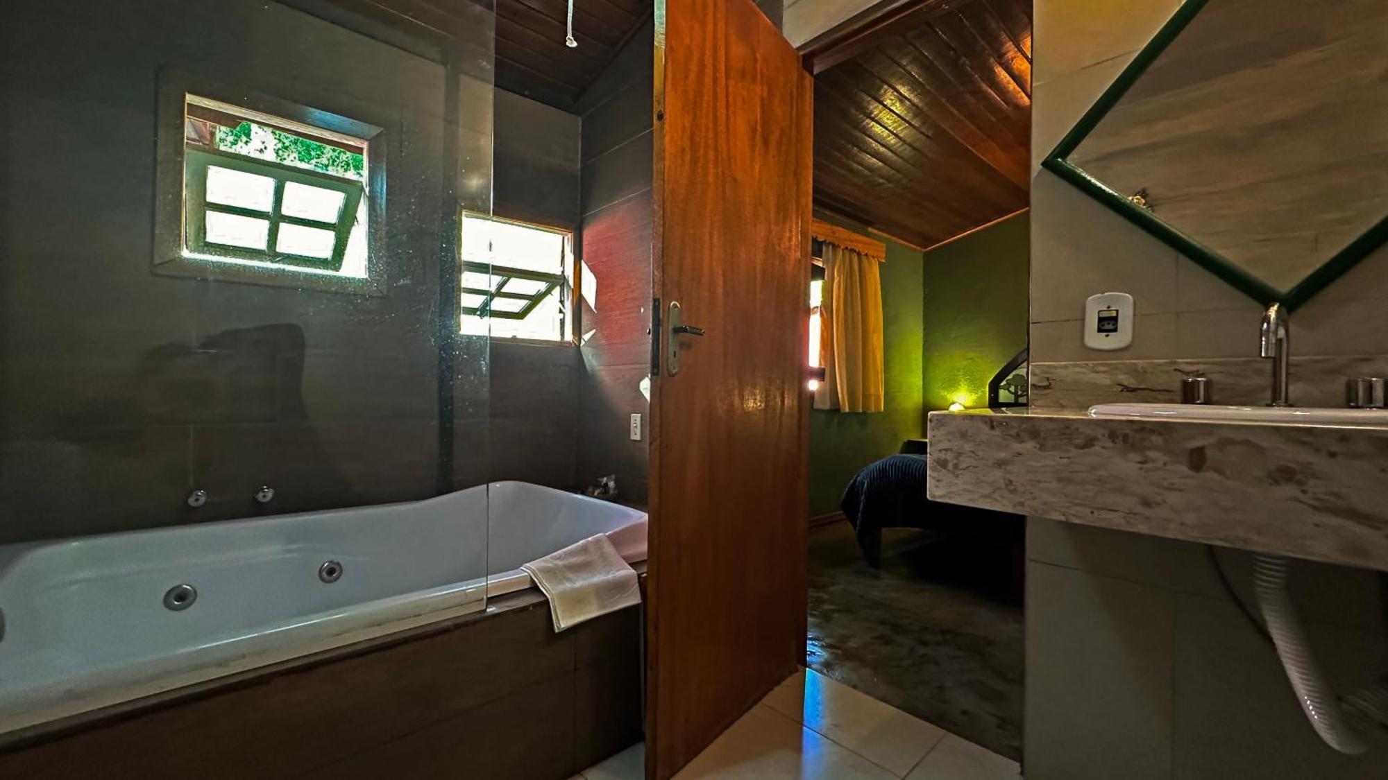 Alive Eco Hut Pousada Monte Verde Extérieur photo